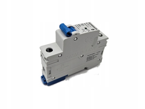 B10/1 bezpiecznik 10A na szynę DIN produkcji Schrack Technik GmbH (Austria)
